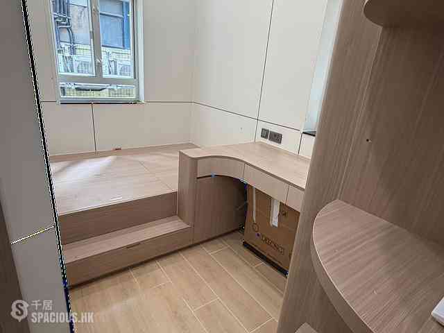 Causeway Bay - 522, Lockhart Road 01