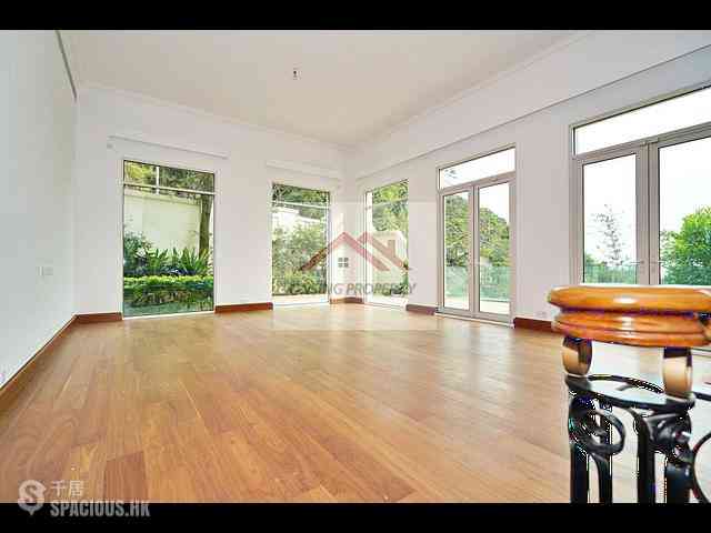 Repulse Bay - 110, Repulse Bay Road 04