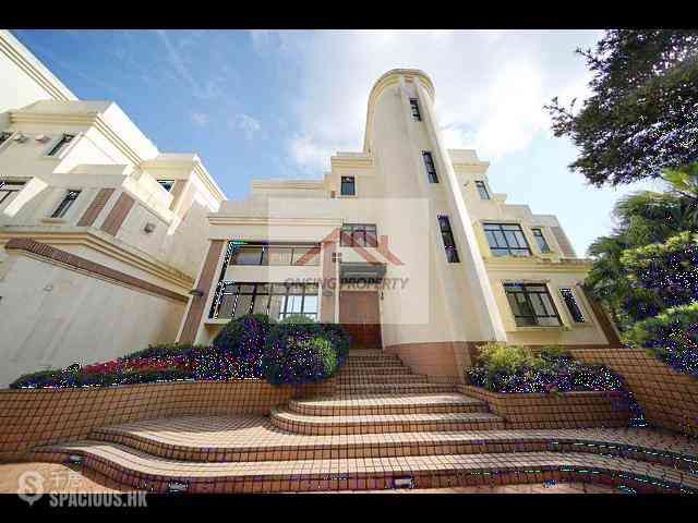 The Peak - 21, Coombe Road 01