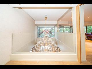 Shouson Hill - Yue Hing Court 08