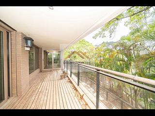 Shouson Hill - Yue Hing Court 09
