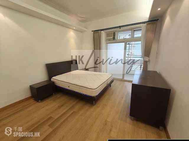Mid Levels Central - Welsby Court 06