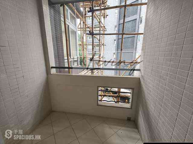 Mid Levels Central - Welsby Court 09