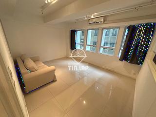 Sheung Wan - 8-10, Mercer Street 06