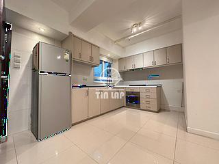 Sheung Wan - 8-10, Mercer Street 11