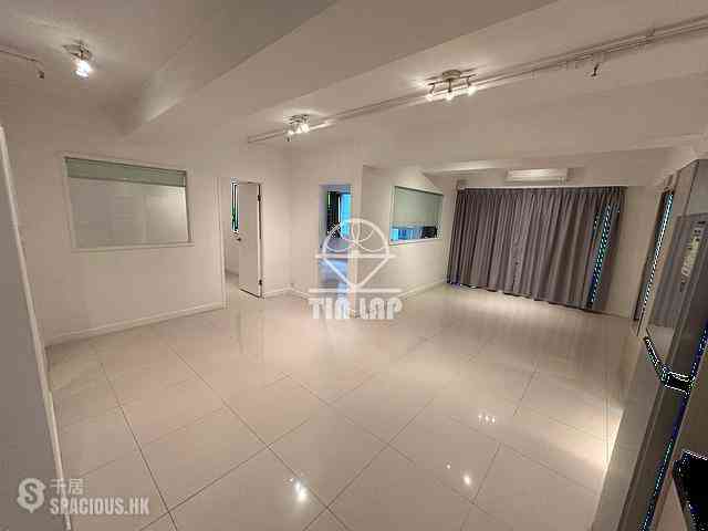 Sheung Wan - 8-10, Mercer Street 12