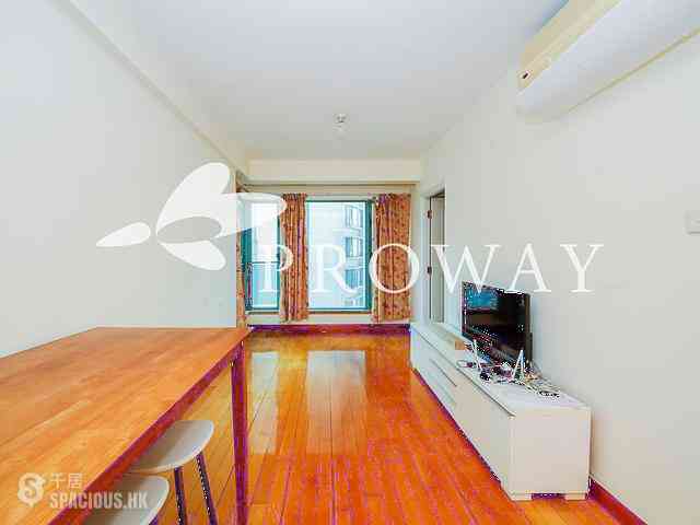Sheung Wan - Queen's Terrace 01