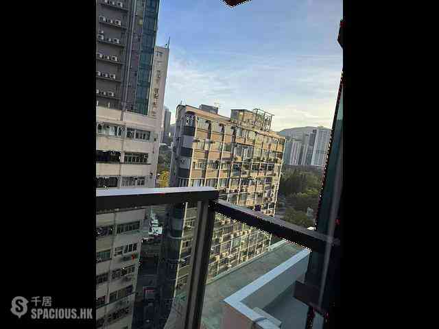 Causeway Bay - The Hemispheres 01