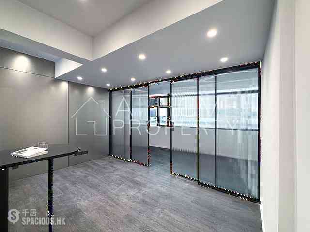 Central - 17, Peel Street 03