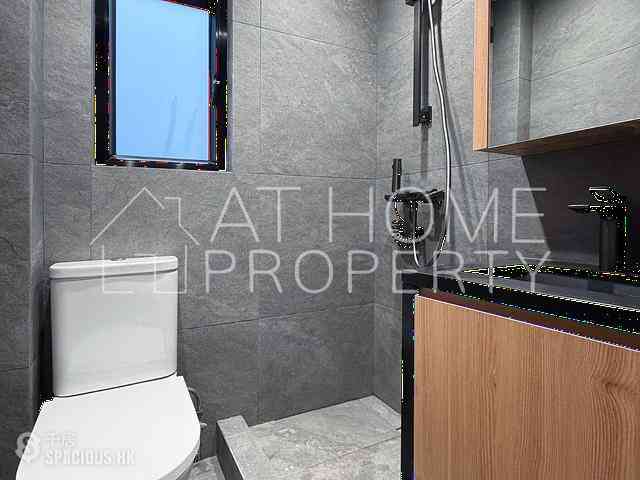 Central - 17, Peel Street 07