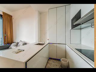 Wan Chai - The Gloucester 03