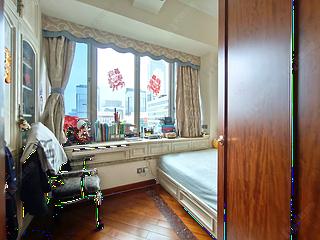 Wan Chai - The Avenue Phase 1 05