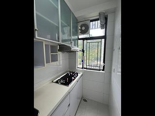 Tai Hang - Dragon Centre Block 1 03