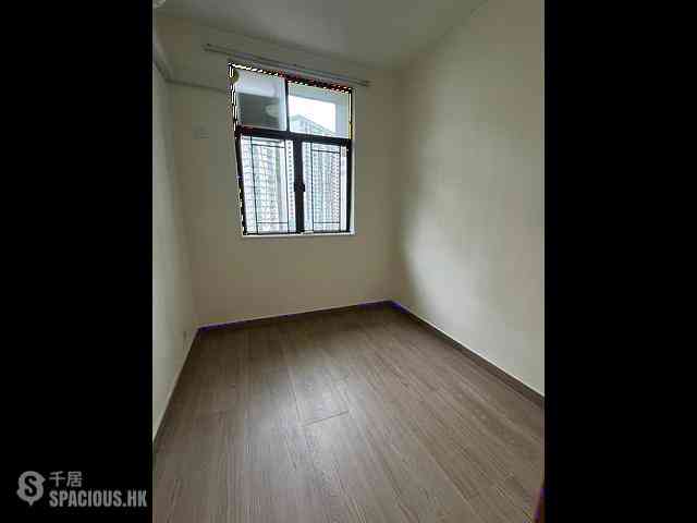 Tai Hang - Dragon Centre Block 1 07