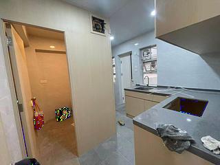 Quarry Bay - Lai King Mansion 02