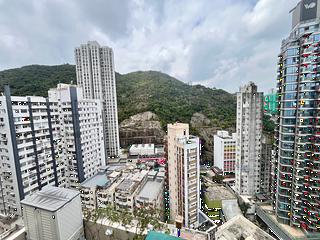 Quarry Bay - Dragon View House 06