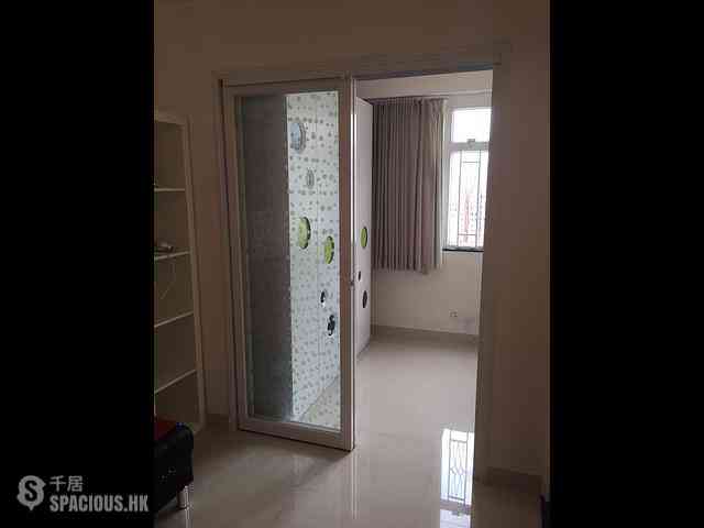 Sai Ying Pun - Hang Hing Court 07