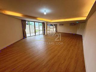 Shouson Hill - Henredon Court 02