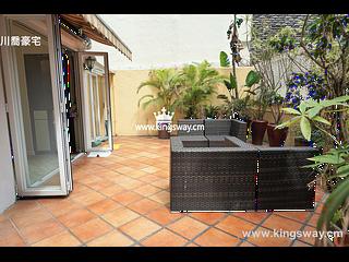 Soho - Sunrise House 02