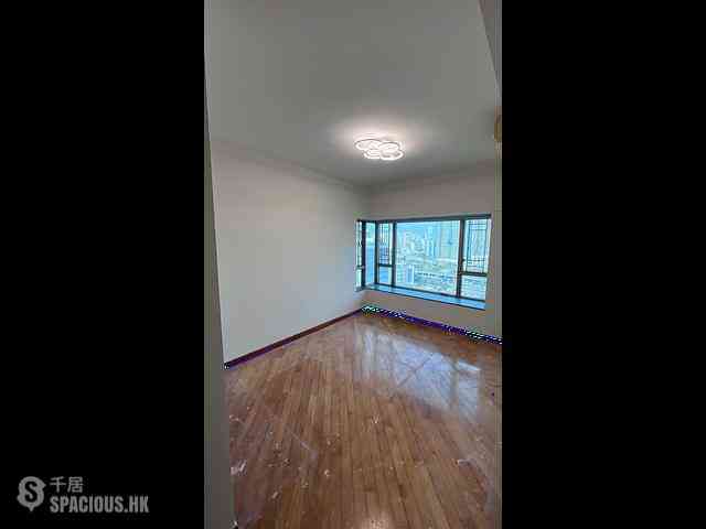 West Kowloon - Sorrento Phase 2 Block 1 04