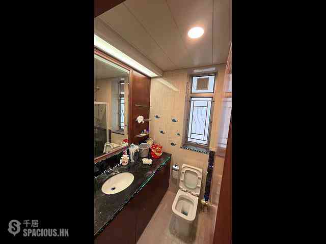 West Kowloon - Sorrento Phase 2 Block 1 09