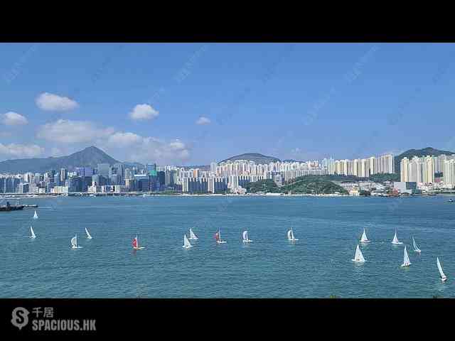 Tai Koo Shing - Tai Koo Shing Harbour View Gardens (East) Wisteria Mansion 01