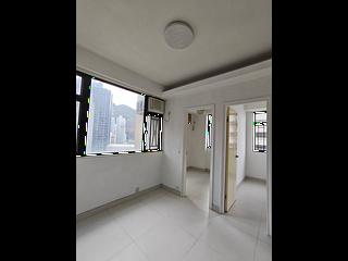 Shek Tong Tsui - Kong Chian Tower 05