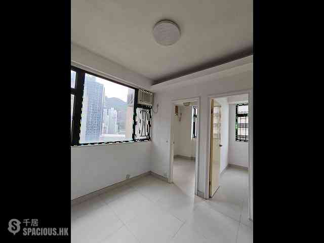 Shek Tong Tsui - Kong Chian Tower 05