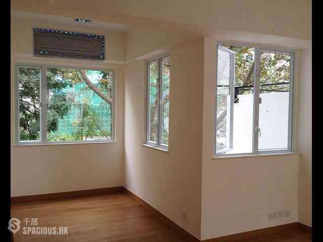 Soho - Kwan Fat Building (House) 05