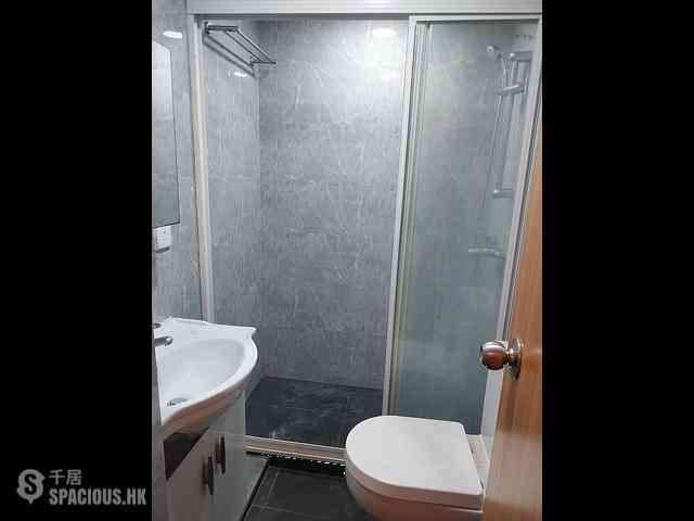 Causeway Bay - Bay View Mansion Block A 04