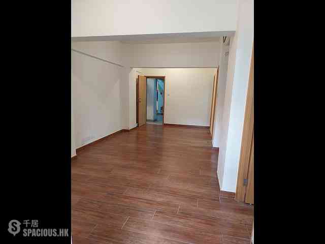 Causeway Bay - Bay View Mansion Block A 06