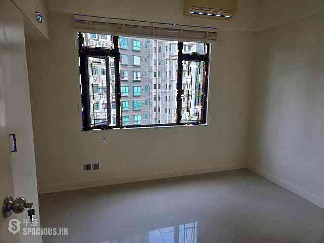 Tai Hang - Jolly Garden 04