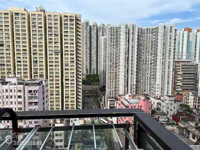 Sai Wan Ho - Parker 33 08