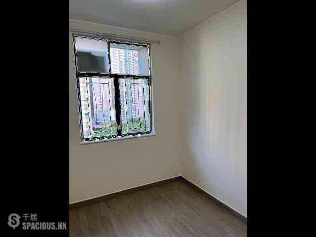 Tai Hang - Dragon Centre Block 1 03
