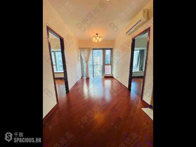 Wan Chai - The Avenue Phase 1 Block 5 01