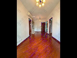 Wan Chai - The Avenue Phase 1 Block 5 02