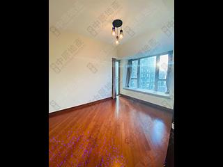 Wan Chai - The Avenue Phase 1 Block 5 04