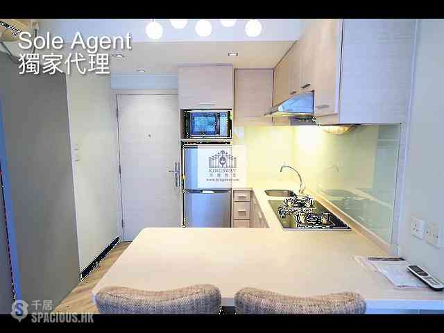 Soho - Sunrise House 03