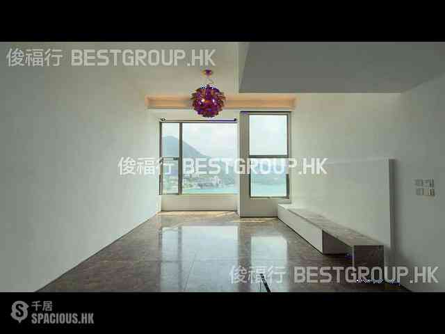 Repulse Bay - The Beachfront 04