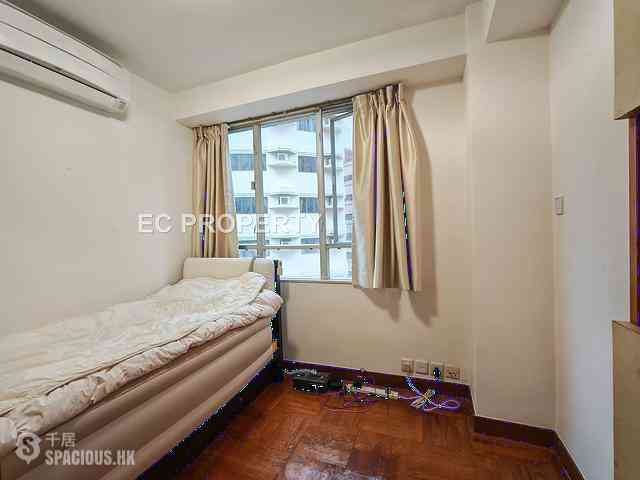 Wan Chai - Phoenix Court 12