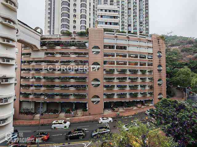 Wan Chai - Phoenix Court 02