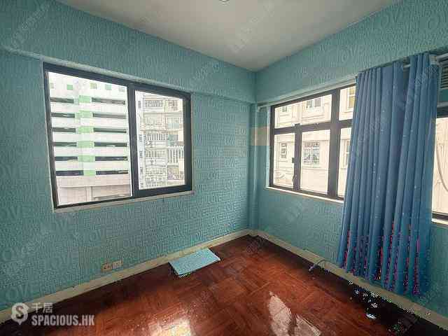 Sai Ying Pun - Hing Wah House 02