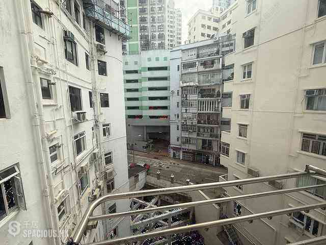Sai Ying Pun - Hing Wah House 04
