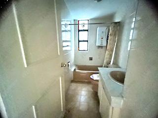 Mid Levels West - Rowen Court 04