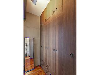 Central - 28, Peel Street 04