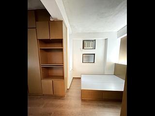 Quarry Bay - Kornhill Block R 04