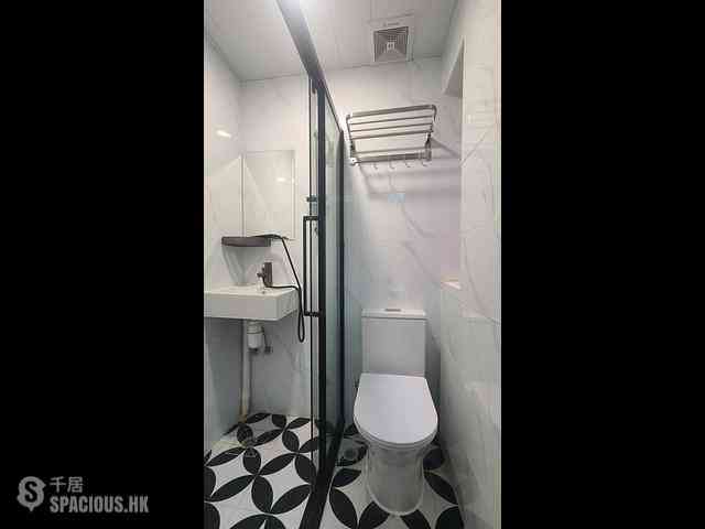 Sham Shui Po - 148-150, Castle Peak Road 04