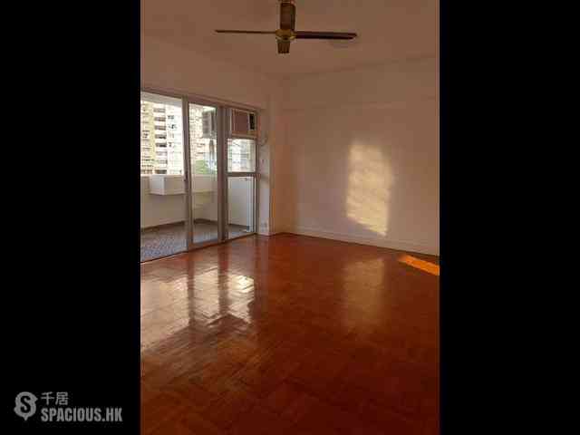 Tai Hang - Kan Oke House 04