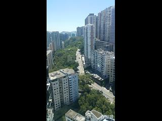Fortress Hill - Le Sommet Block 2 02