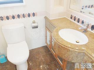 Fortress Hill - Le Sommet Block 2 04